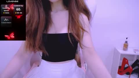 Snapshot of cherriana chatting on 11-12-25, 12:38 Cheri online show from 11-12-25, 12:38