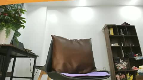 Snapshot of cherry360618 chatting on 06-06-26, 09:47 cherry online show from 06-06-26, 09:47