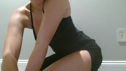 cherry7_7 online show from 11-01-25, 07:32