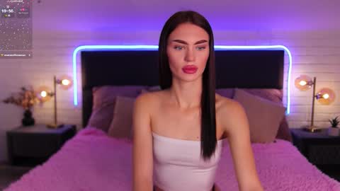 Cherry  Kiss online show from 09-11-25, 06:41