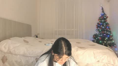 misaki  online show from 12-18-24, 06:35