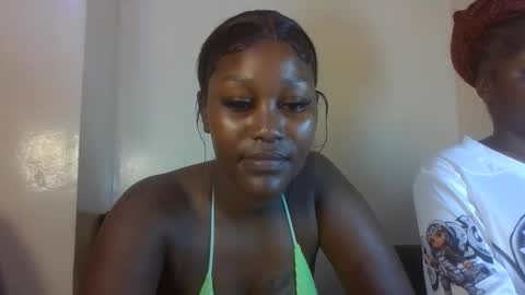 Snapshot of cherry_muffinn chatting on 10-29-25, 05:53 Goddess online show from 10-29-25, 05:53