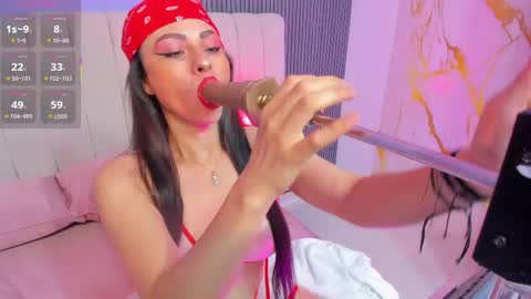 Muriel online show from 05-16-26, 03:25