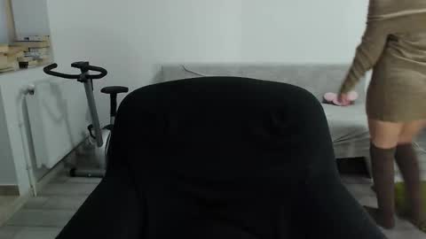 Sherry online show from 03-05-26, 04:19