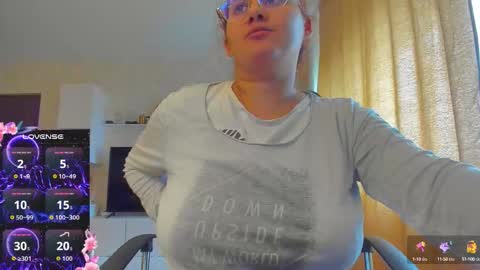 mayra online show from 10-07-25, 10:45