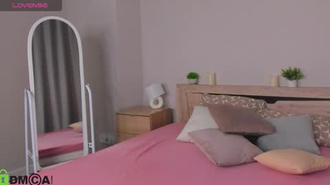 cherry_pr1ce online show from 01-14-26, 11:42