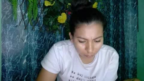 Snapshot of cherry_provocation chatting on 10-06-25, 02:42 cherry online show from 10-06-25, 02:42