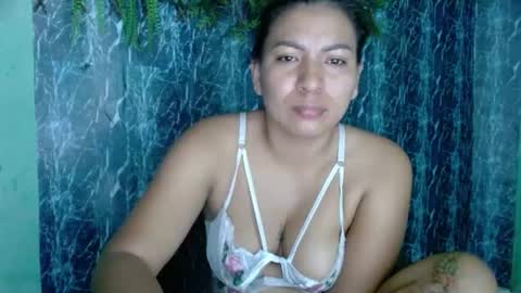 Snapshot of cherry_provocation chatting on 10-12-25, 03:33 cherry online show from 10-12-25, 03:33