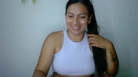 Snapshot of cherry_provocation chatting on 11-18-25, 10:03 cherry online show from 11-18-25, 10:03