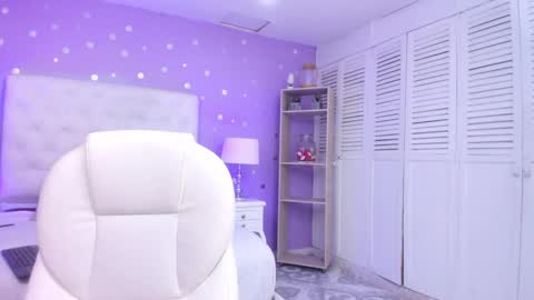 Sussan Cherry  online show from 03-08-25, 02:30