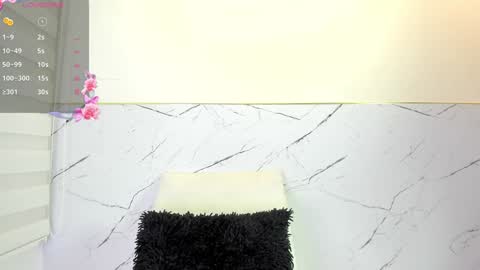 Snapshot of cherry_welll chatting on 12-11-24, 04:39 Cherry Conection 11pm-6am Colombia time online show from 12-11-24, 04:39