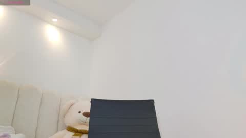 Snapshot of cherry_welll chatting on 09-13-25, 12:16 Cherry Conection 11pm-6am Colombia time online show from 09-13-25, 12:16