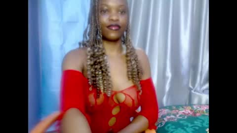 Sophie online show from 07-18-26, 06:50