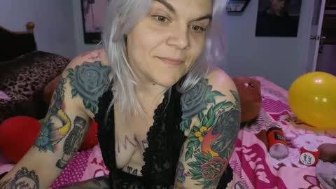 CherryBombBomb online show from 12-07-24, 10:34