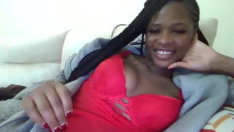 Snapshot of cherryblossom2002 chatting on 09-29-25, 10:36 Cherryblossom2002 online show from 09-29-25, 10:36