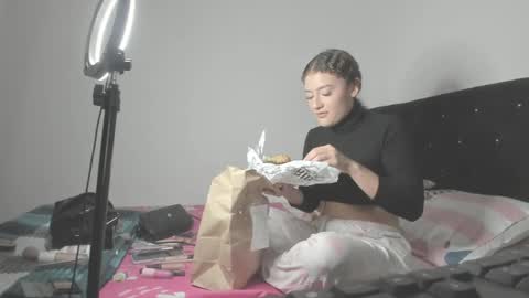 cherryblossom_23 online show from 05-12-26, 01:03