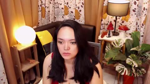 Snapshot of cherrybombshells chatting on 02-27-25, 11:59 CHERRY online show from 02-27-25, 11:59