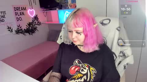 Sarah online show from 02-24-26, 09:24