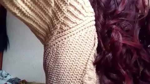 Lina online show from 11-14-25, 11:20