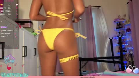 Cherry online show from 04-28-26, 03:33