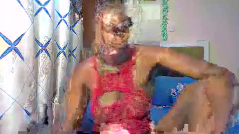 Snapshot of cherrye_bonny2 chatting on 03-28-26, 11:10 Cherry online show from 03-28-26, 11:10