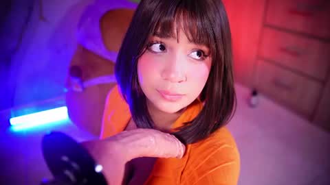 Snapshot of cherrygh_ chatting on 06-15-26, 02:47 Cherry online show from 06-15-26, 02:47