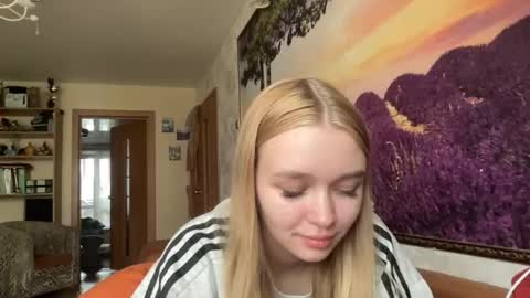 Snapshot of cherryleija chatting on 05-22-26, 06:09 Lei online show from 05-22-26, 06:09