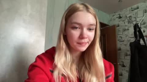 Snapshot of cherryleija chatting on 05-31-26, 03:04 Lei online show from 05-31-26, 03:04
