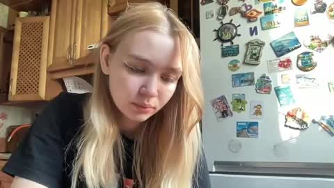 Snapshot of cherryleija chatting on 06-02-26, 01:18 Lei online show from 06-02-26, 01:18