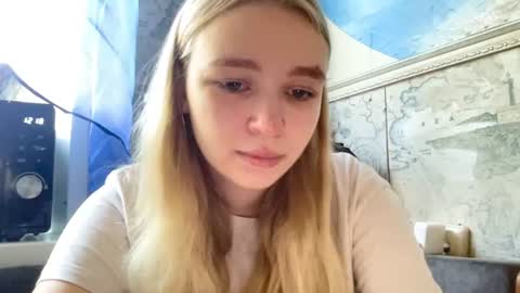 Snapshot of cherryleija chatting on 06-10-26, 05:18 Lei online show from 06-10-26, 05:18