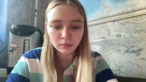 Snapshot of cherryleija chatting on 06-14-26, 11:45 Lei online show from 06-14-26, 11:45