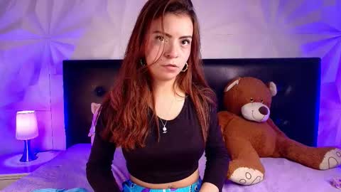 Snapshot of cherrylionn chatting on 10-09-25, 03:37 Cherry online show from 10-09-25, 03:37