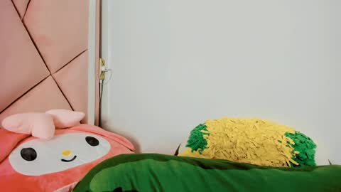 cherrycute666 online show from 12-23-24, 07:17