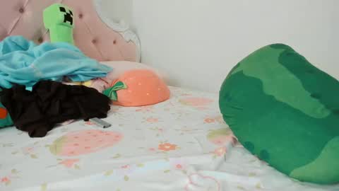 cherrycute666 online show from 09-27-25, 08:58