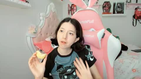 cherrycute666 online show from 10-10-25, 09:14