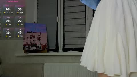 Lysia online show from 11-29-25, 12:19