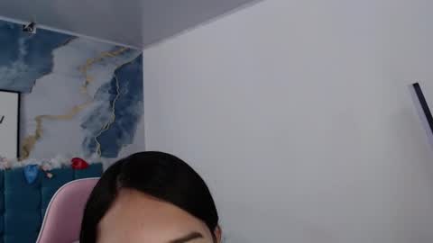 Snapshot of cherrysmalll chatting on 12-15-25, 01:59 Cherry online show from 12-15-25, 01:59