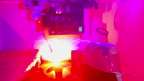 cherrywix online show from 10-05-25, 11:02