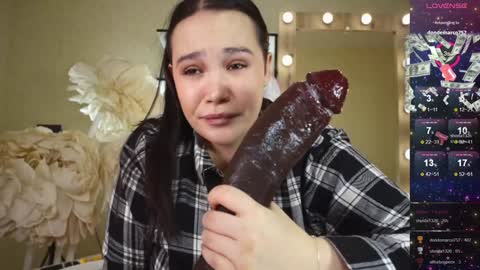 Snapshot of chery_lady22 chatting on 01-08-25, 03:51 Banny online show from 01-08-25, 03:51