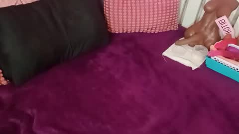 Snapshot of cheryl6fox chatting on 10-17-25, 08:55 Cheryl6Fox online show from 10-17-25, 08:55