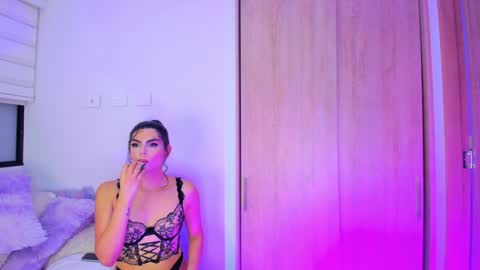 Snapshot of cheryl_blossom69 chatting on 02-09-25, 02:28 Mafe 3 online show from 02-09-25, 02:28