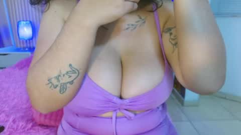 Snapshot of cheryl_hs chatting on 05-26-26, 04:41 Cheryl online show from 05-26-26, 04:41