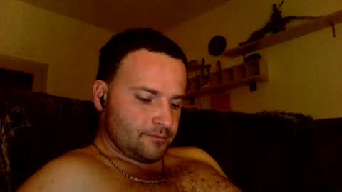 Snapshot of cheryloverboy chatting on 02-19-26, 11:01 cheryloverboy online show from 02-19-26, 11:01