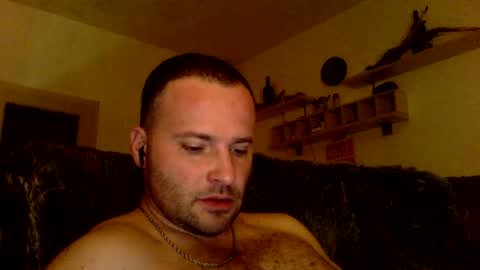 Snapshot of cheryloverboy chatting on 03-01-26, 08:33 cheryloverboy online show from 03-01-26, 08:33