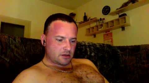 Snapshot of cheryloverboy chatting on 03-18-26, 01:20 cheryloverboy online show from 03-18-26, 01:20