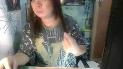 chescahotxxxl online show from 01-06-25, 11:29