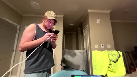 Snapshot of chevycamaro1978 chatting on 12-31-24, 06:48 chevycamaro1978 online show from 12-31-24, 06:48