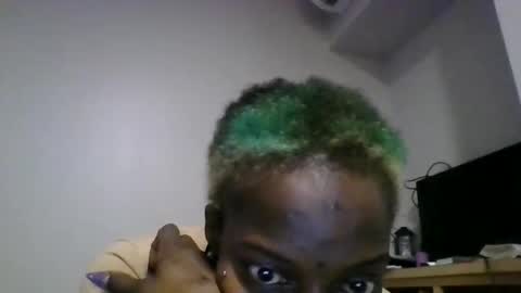 Snapshot of chibadadon chatting on 12-17-25, 05:02 chibadadon online show from 12-17-25, 05:02