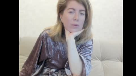Snapshot of chicafortuna chatting on 12-09-24, 01:51 NBFG online show from 12-09-24, 01:51