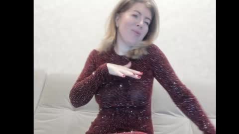 Snapshot of chicafortuna chatting on 12-31-24, 01:26 NBFG online show from 12-31-24, 01:26